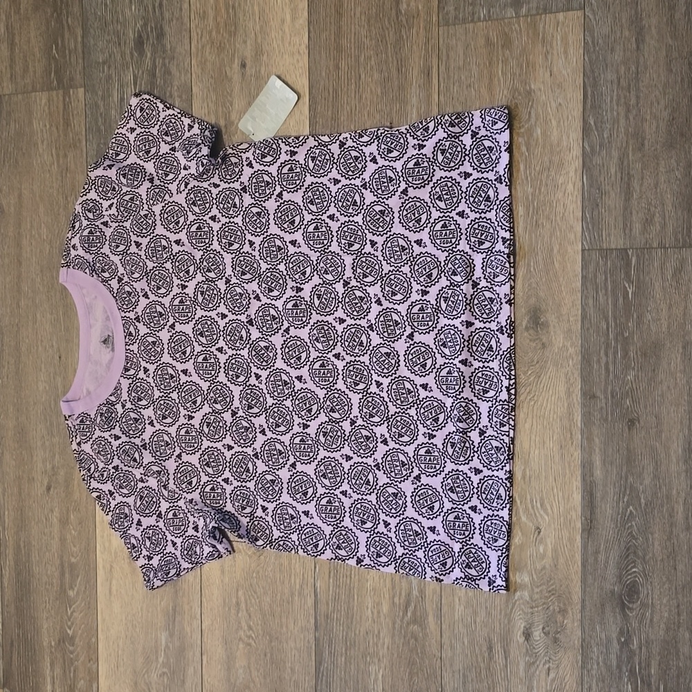 Disney Women's XL Short Sleeve Shirt New w/ Tags!